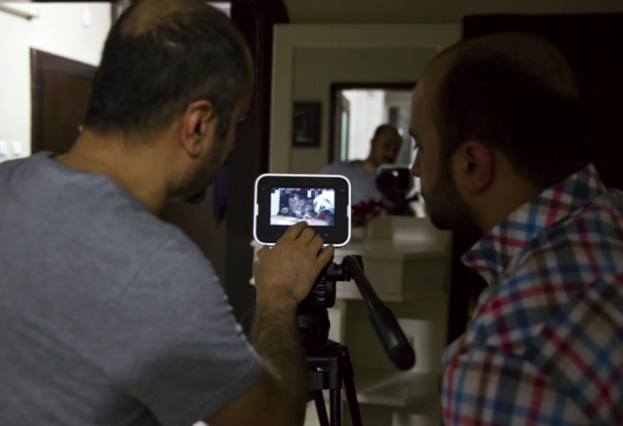 Ali Kemal Çınar ve Absürt Sinema Anlatısının Kökenleri: Sinema İçi Bir İnceleme