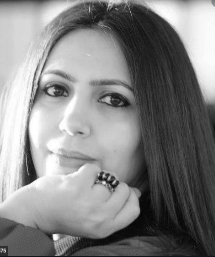 Yildiz Çakar: “Ez tu carî naxwazim berhemên min bi nasnameya jinî were pênasekirin.”